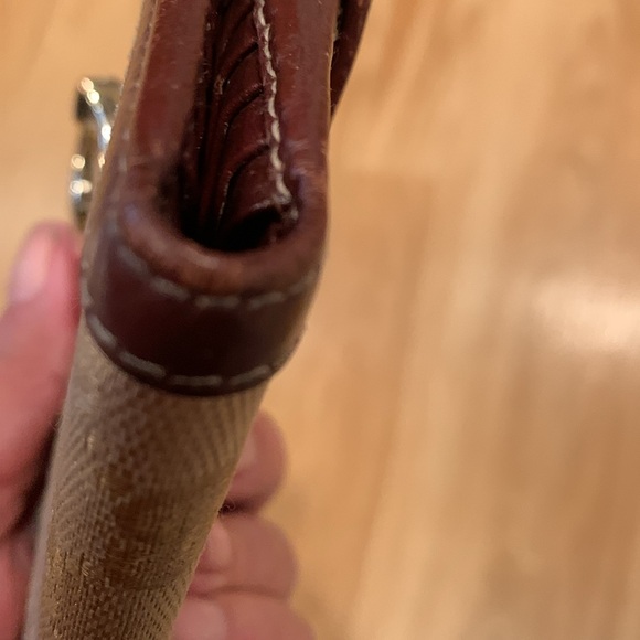 GUCCI VINTAGE Men’s Awesome Vintage Bi-Fold wallet - Picture 10 of 11